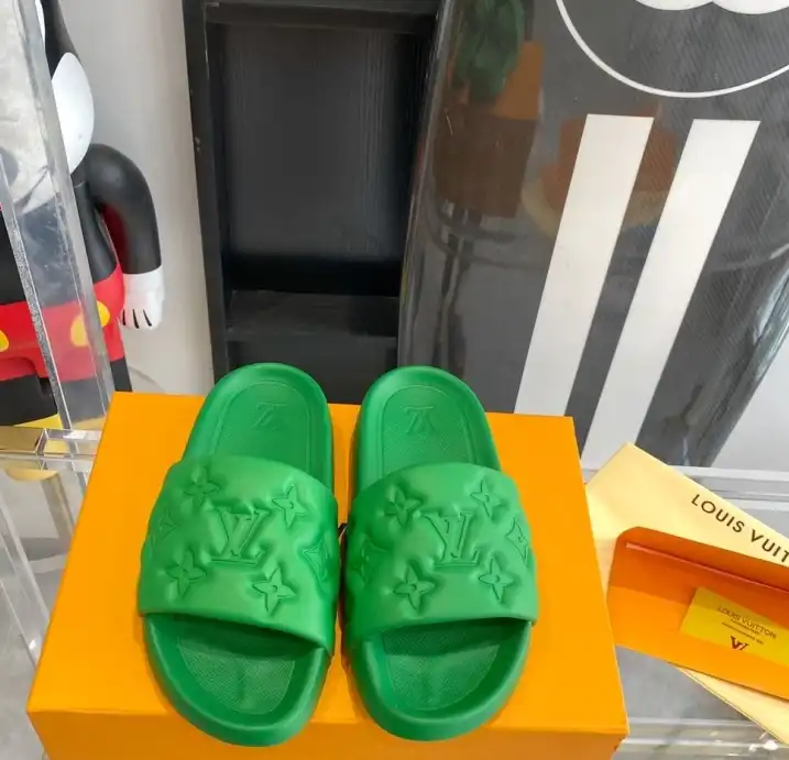 hype LV Slippers