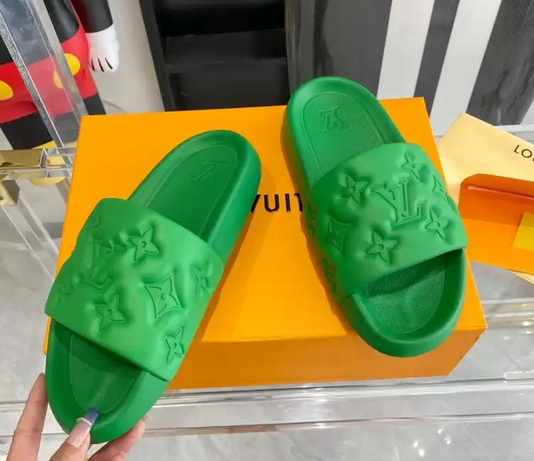 hype LV Slippers