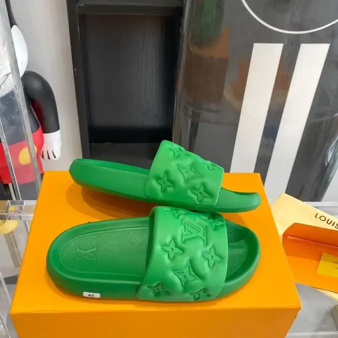 hype LV Slippers