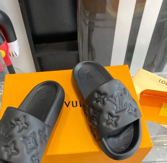 hype LV Slippers