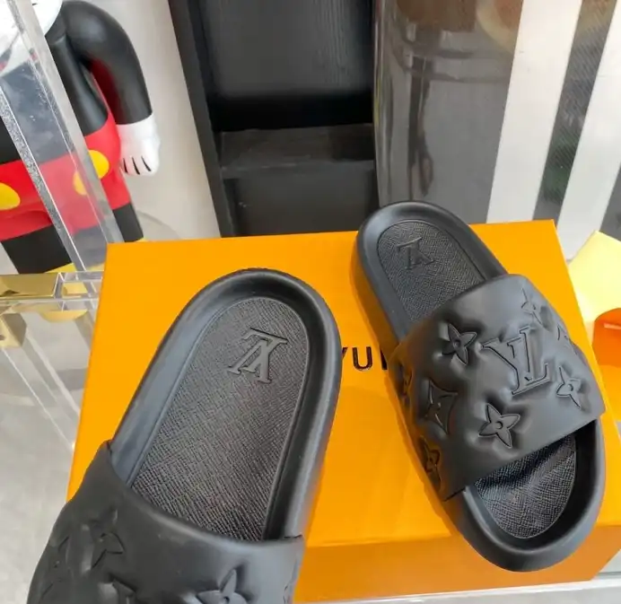 hype LV Slippers