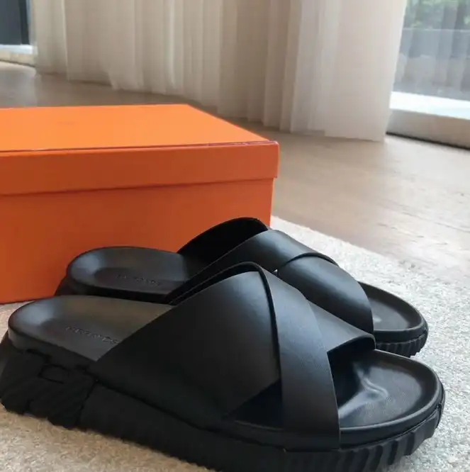 hype Hermes Slippers