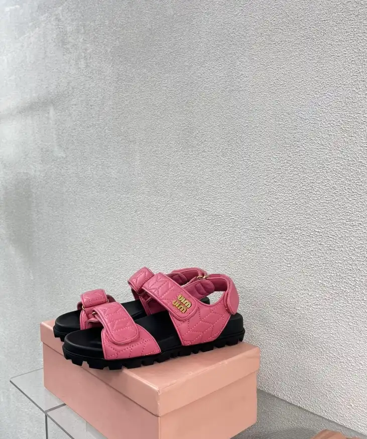 hype Miu Miu Sandals