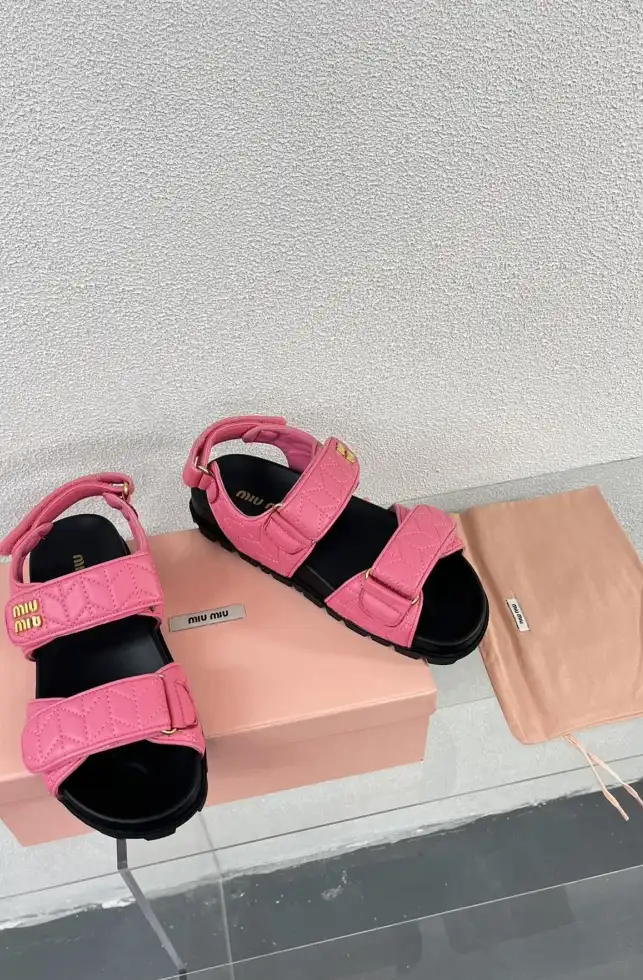 hype Miu Miu Sandals