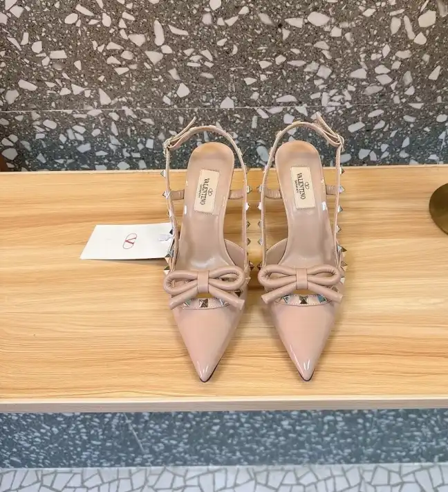 hype Valentino High Heels