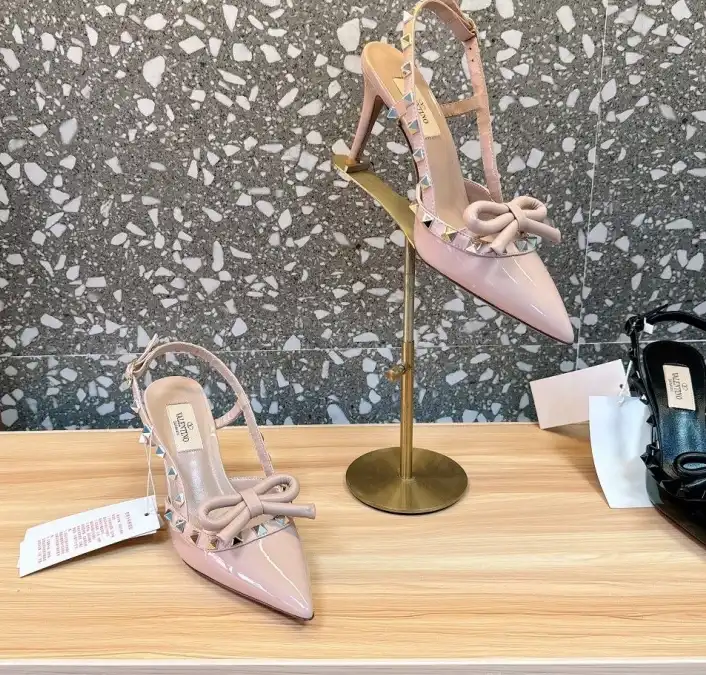 hype Valentino High Heels