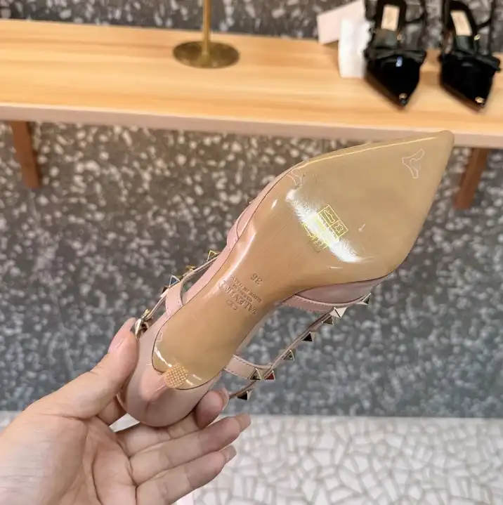 hype Valentino High Heels