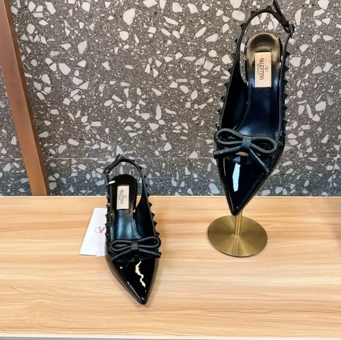 hype Valentino High Heels