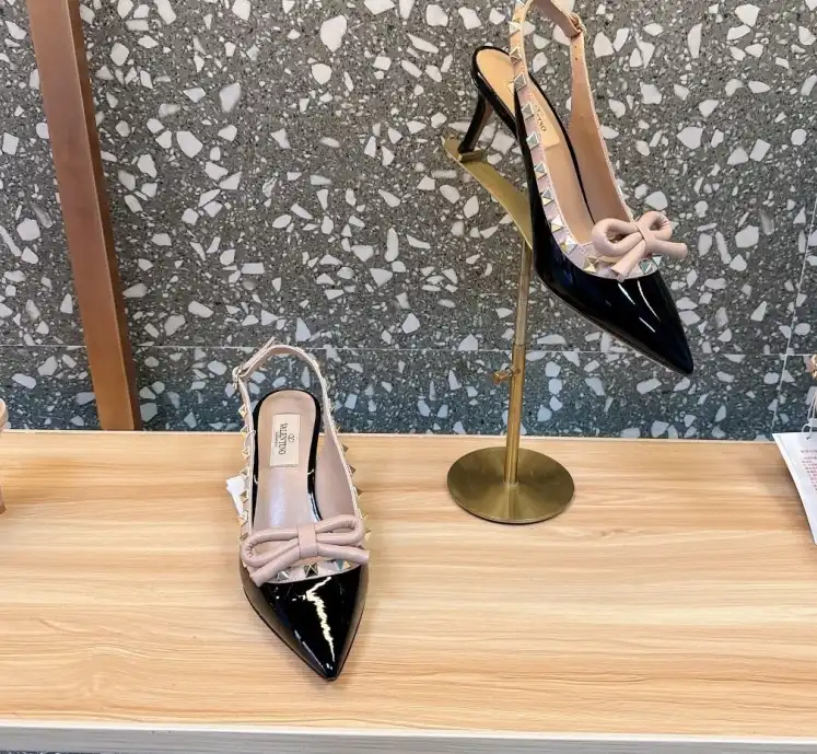 hype Valentino High Heels