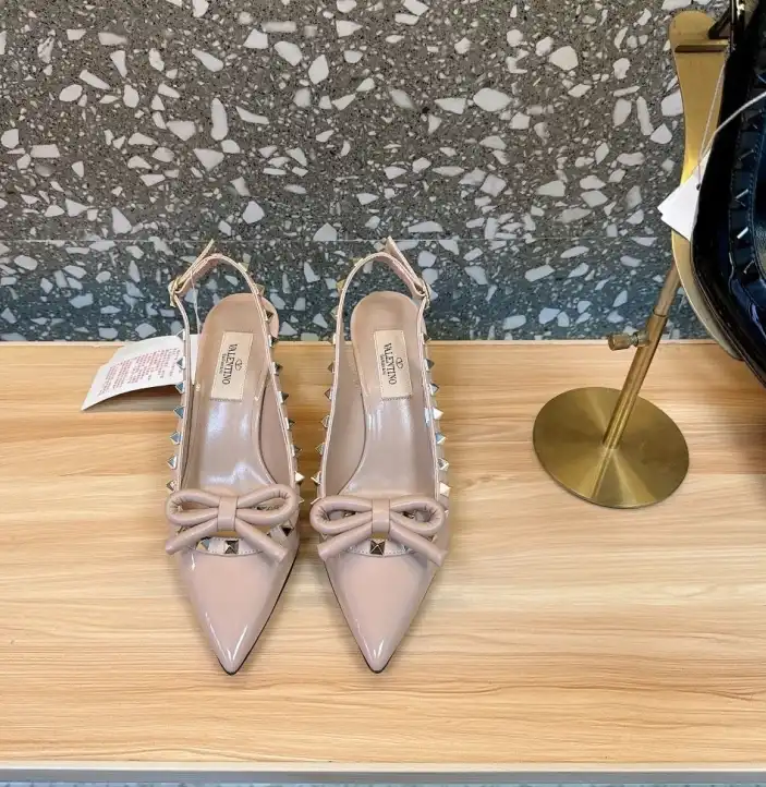 hype Valentino High Heels