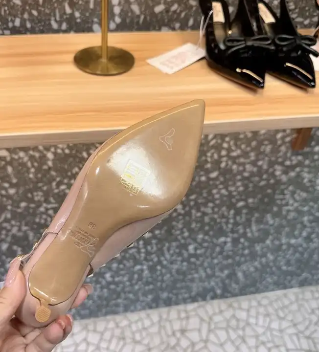 hype Valentino High Heels