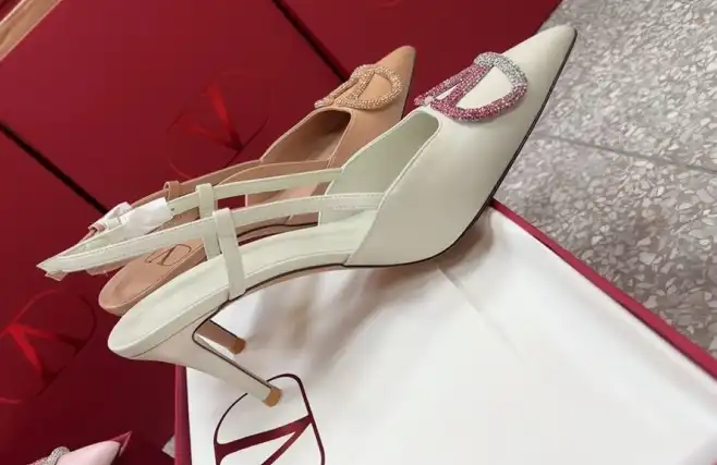 hype Valentino High Heels