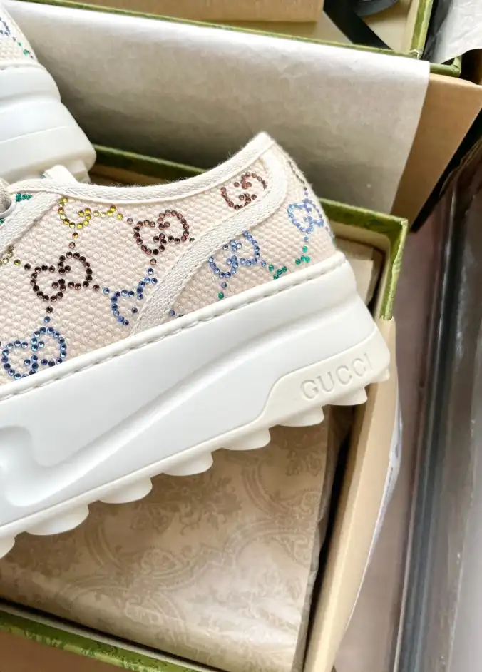 hype Gucci Sneakers