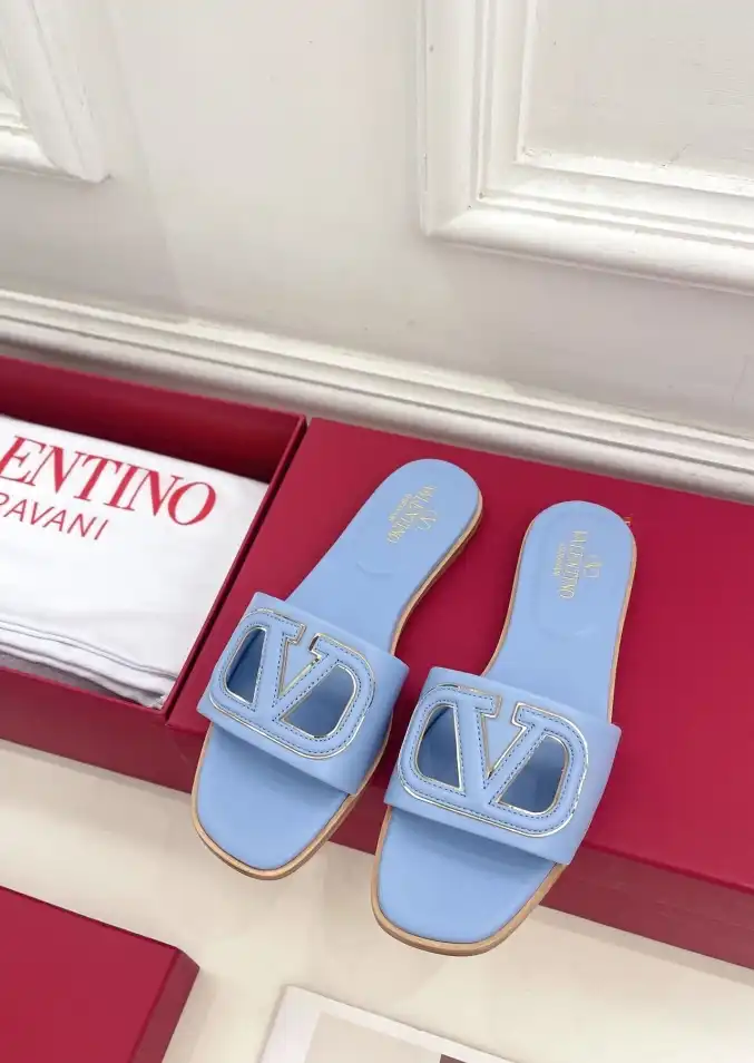 hype Valentino High Heels