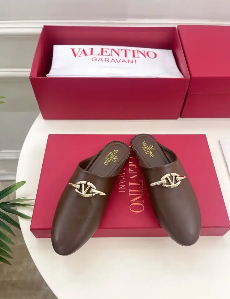 hype Valentino High Heels