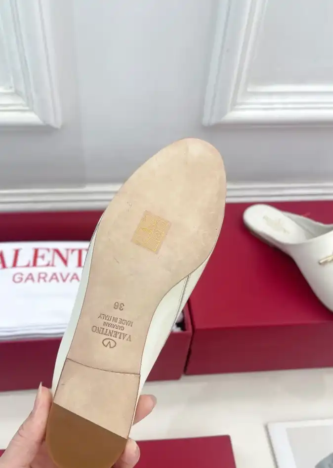 hype Valentino High Heels