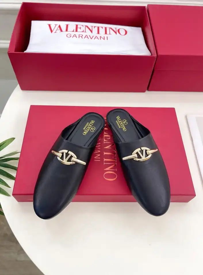 hype Valentino High Heels