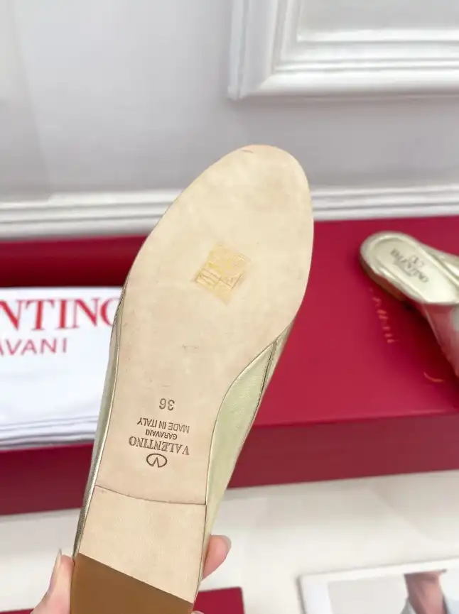 hype Valentino High Heels