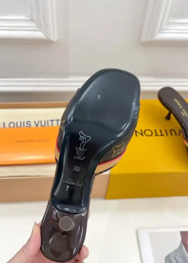 hype LV Slippers