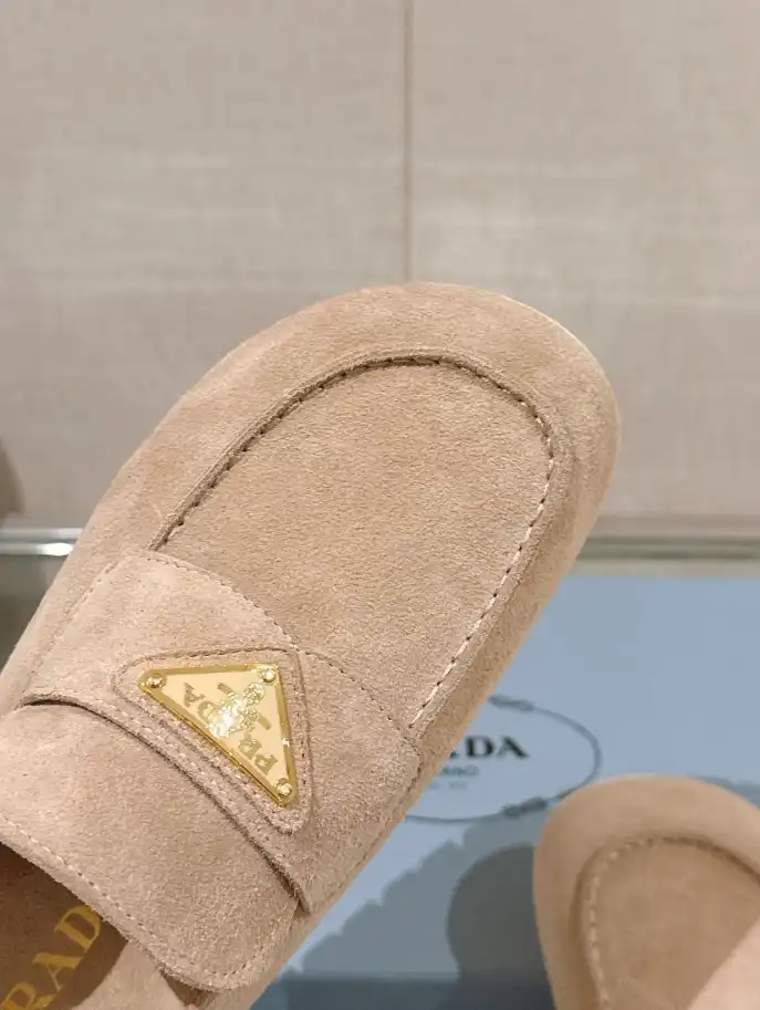 hype Prada Slippers