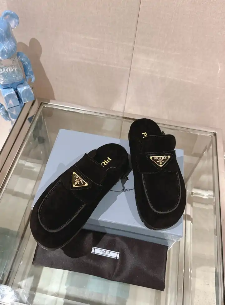 hype Prada Slippers