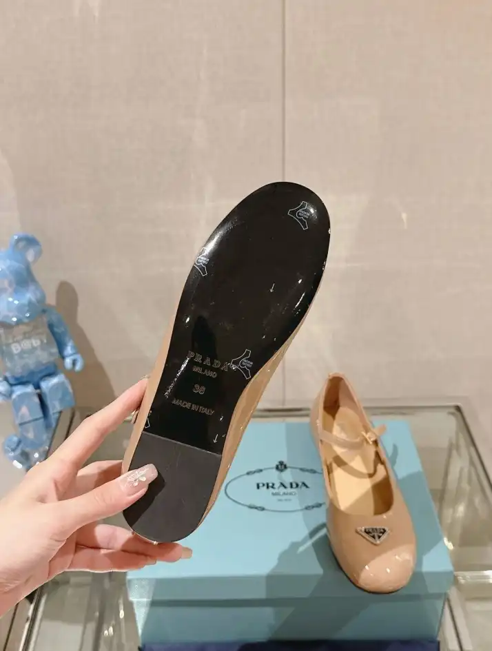 hype Prada flat shoes