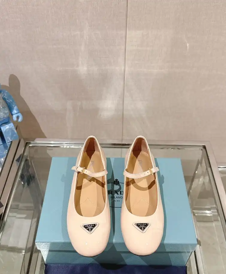 hype Prada flat shoes