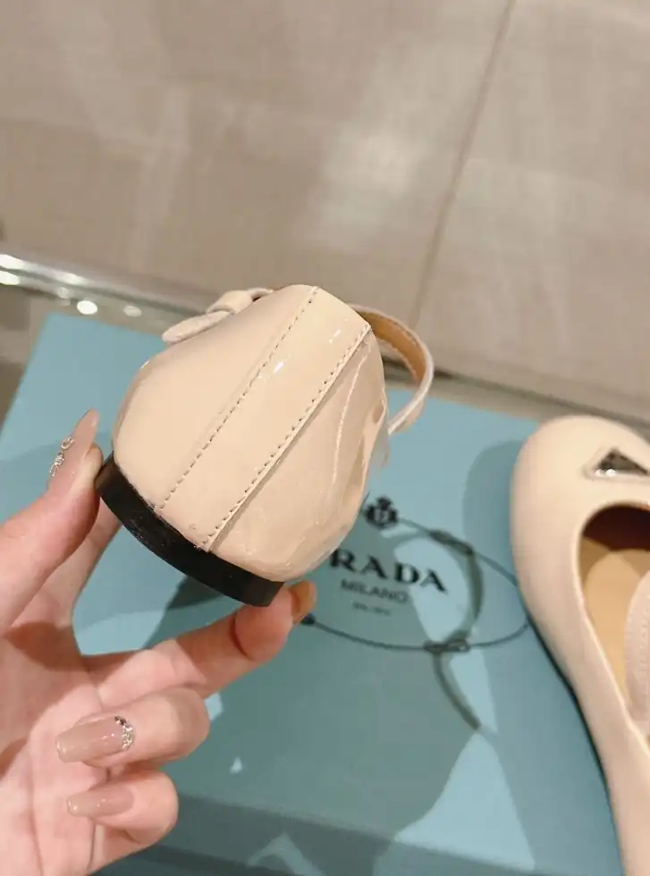 hype Prada flat shoes