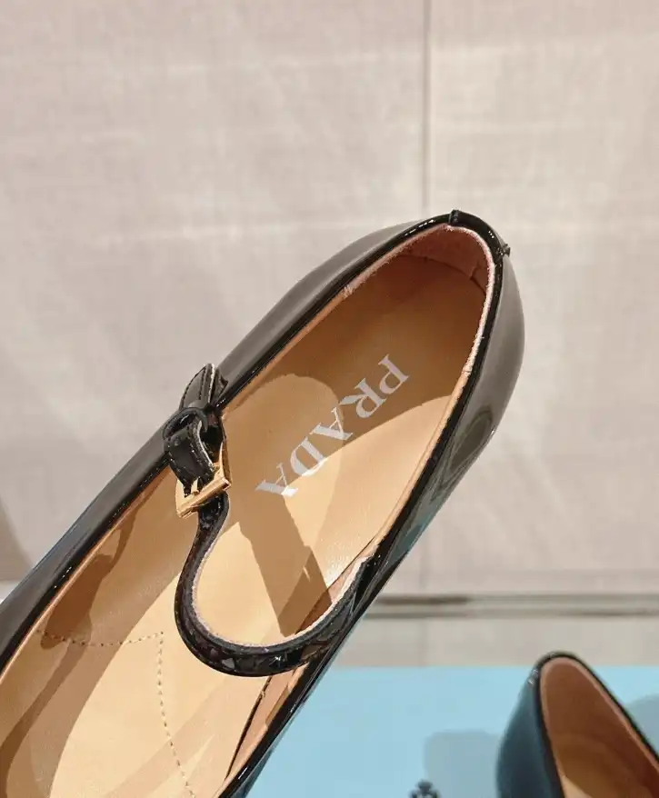 hype Prada flat shoes