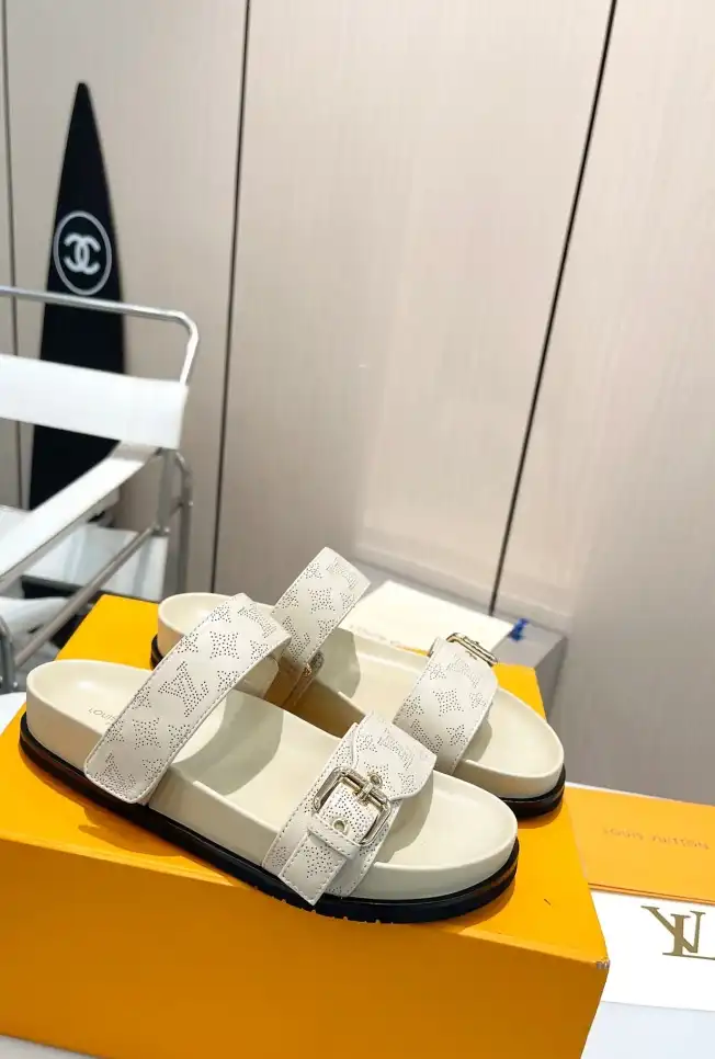 hype LV Slippers