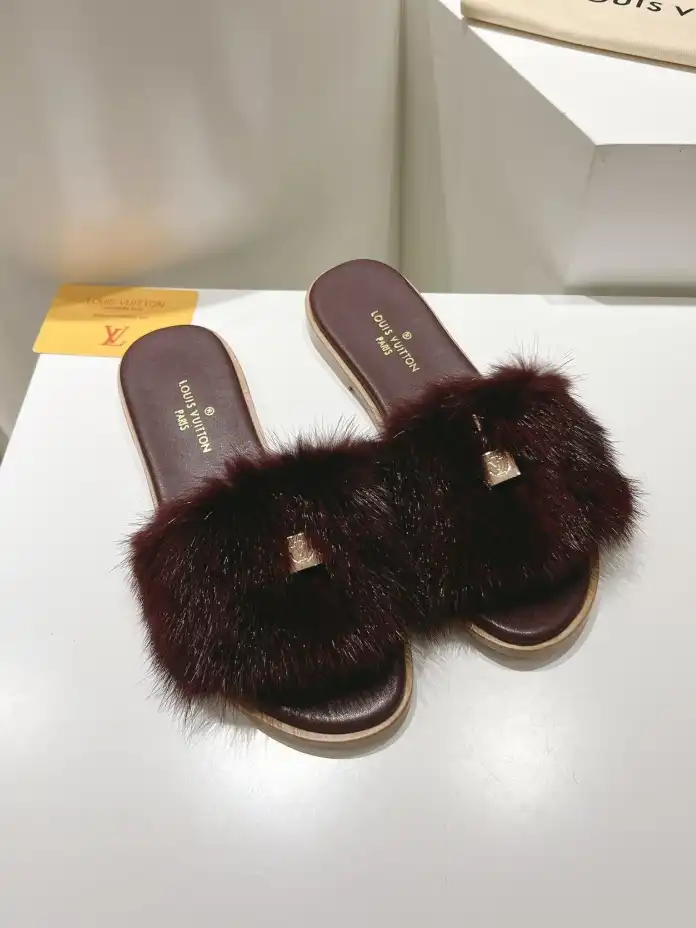 hype LV Slippers