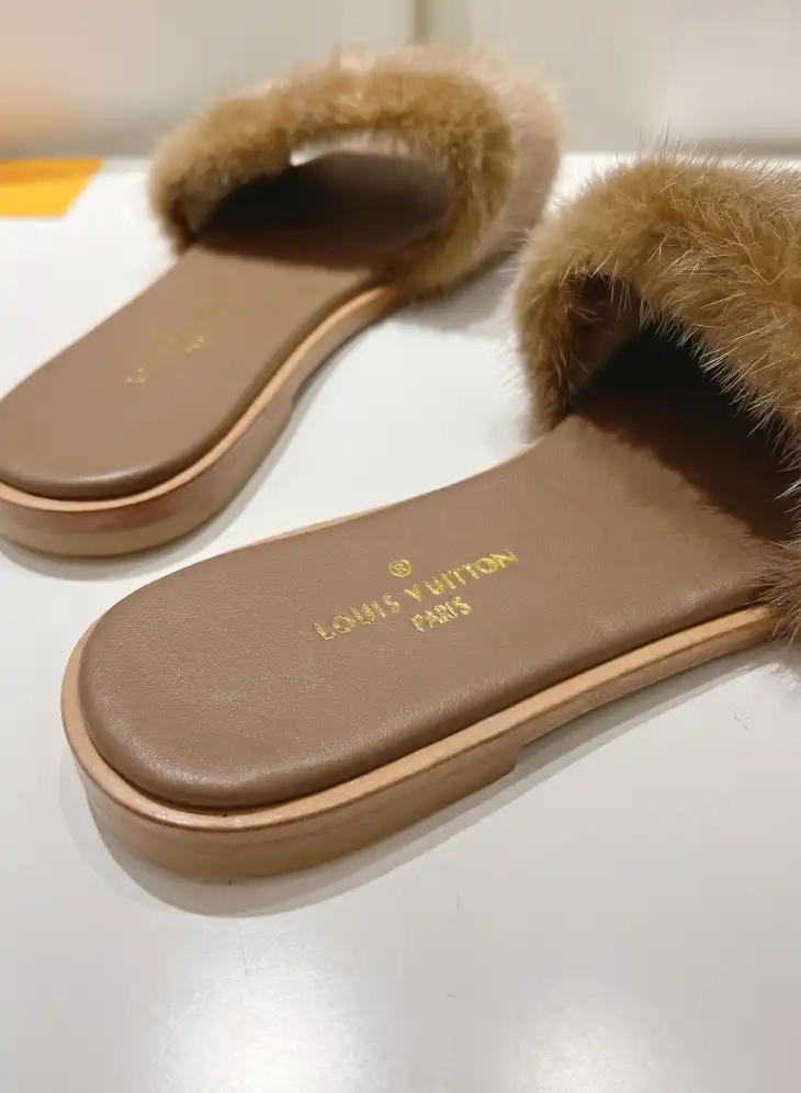 hype LV Slippers