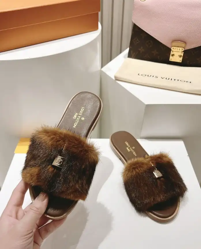 hype LV Slippers