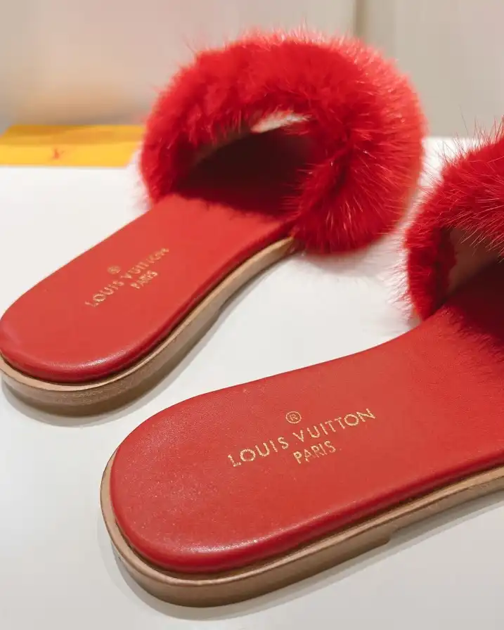 hype LV Slippers