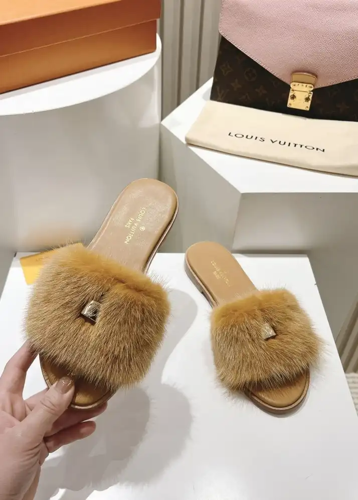 hype LV Slippers