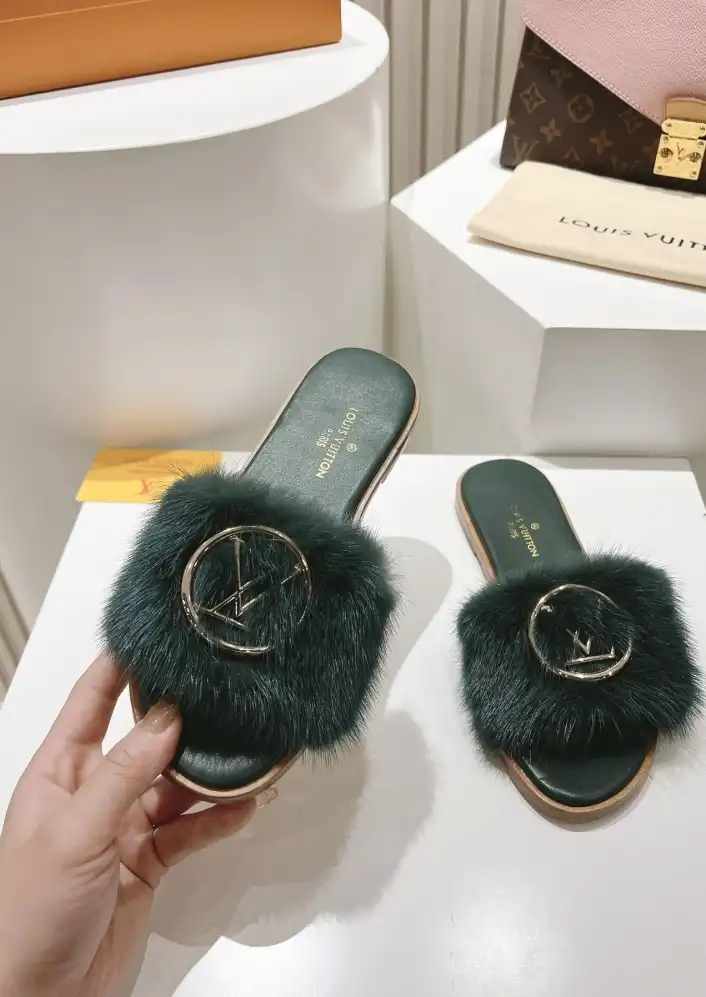 hype LV Slippers