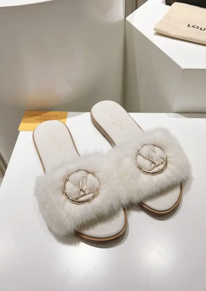 hype LV Slippers