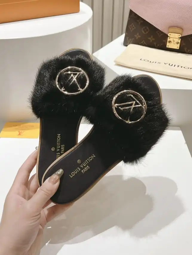 hype LV Slippers