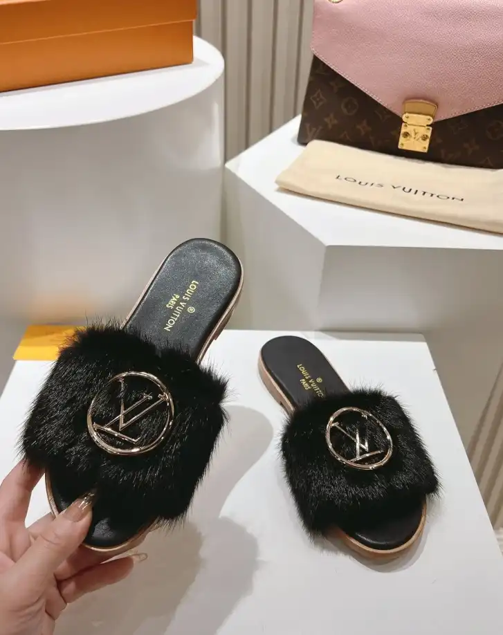 hype LV Slippers