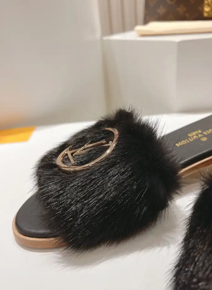 hype LV Slippers