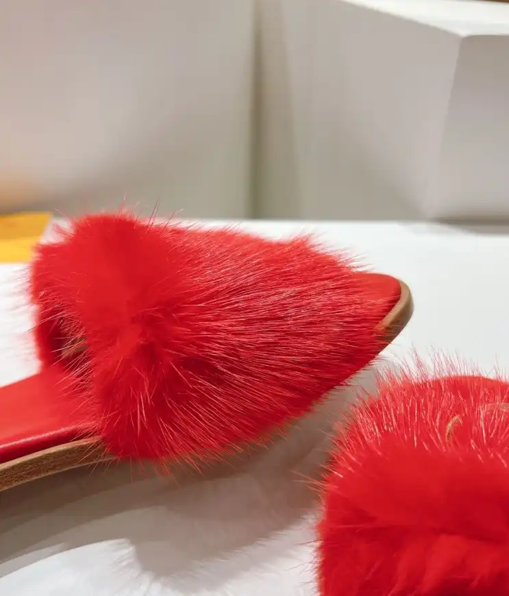 hype LV Slippers