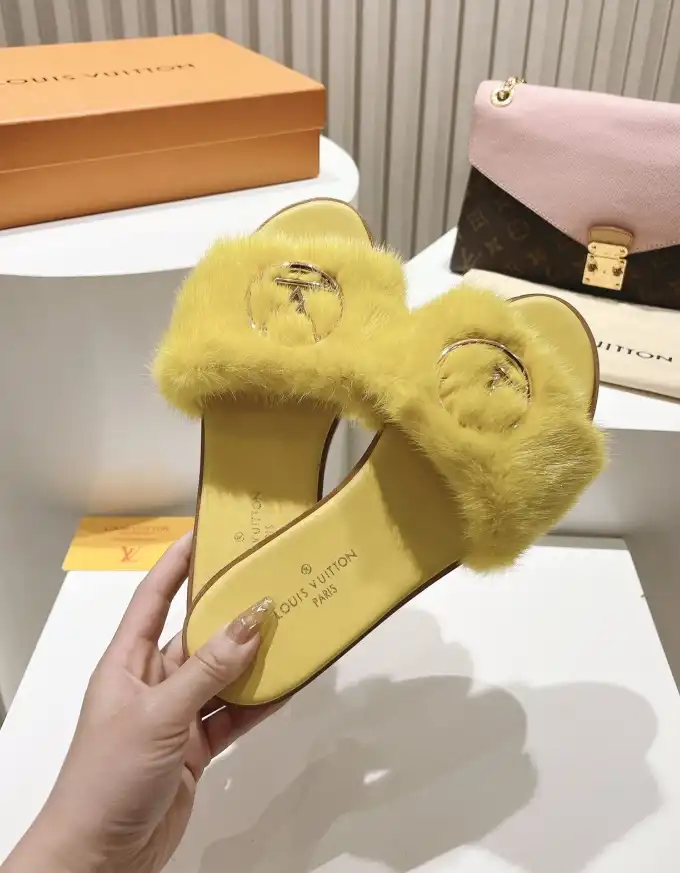 hype LV Slippers