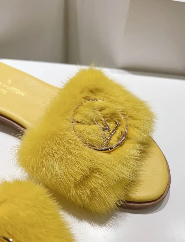 hype LV Slippers