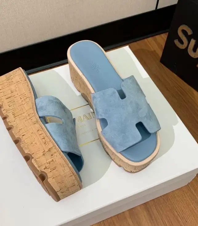 hype Hermes Slippers