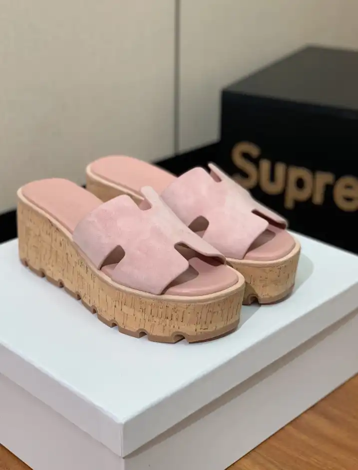 hype Hermes Slippers