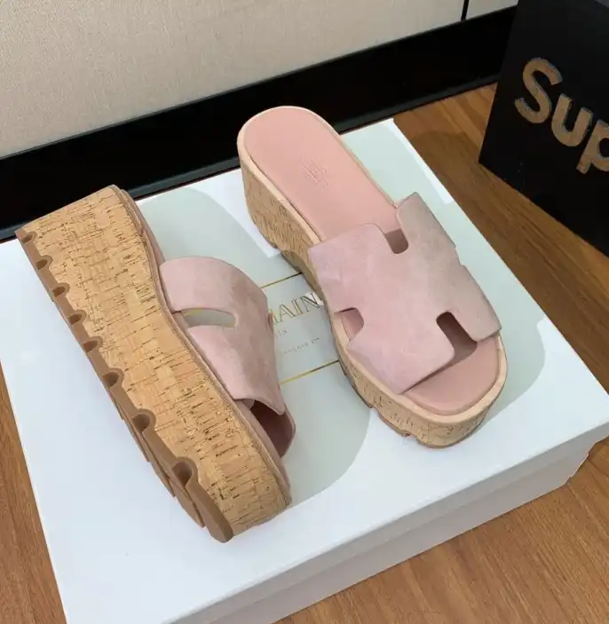 hype Hermes Slippers