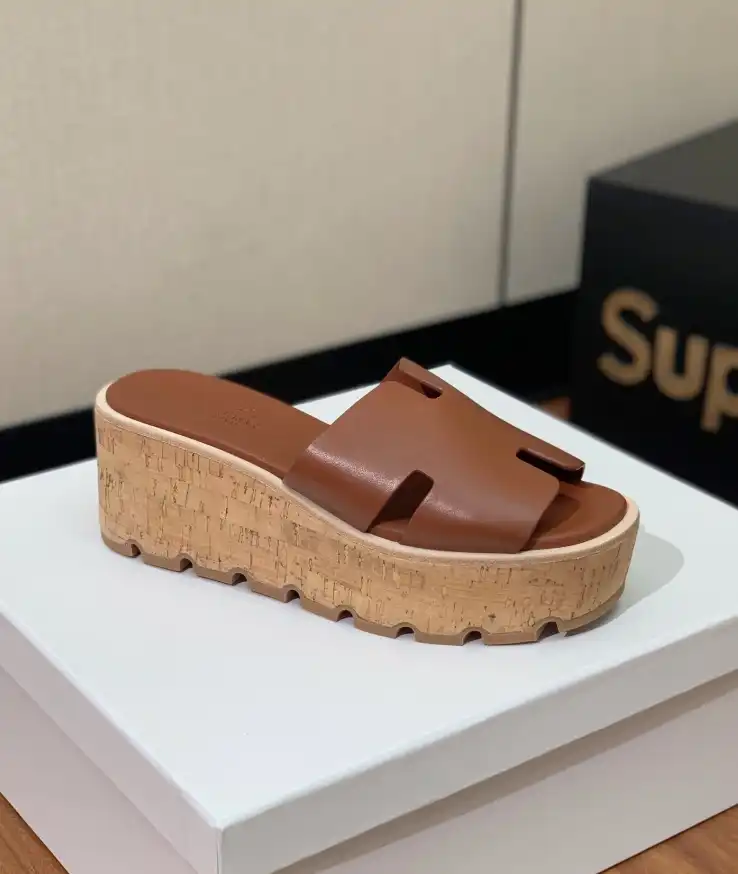 hype Hermes Slippers