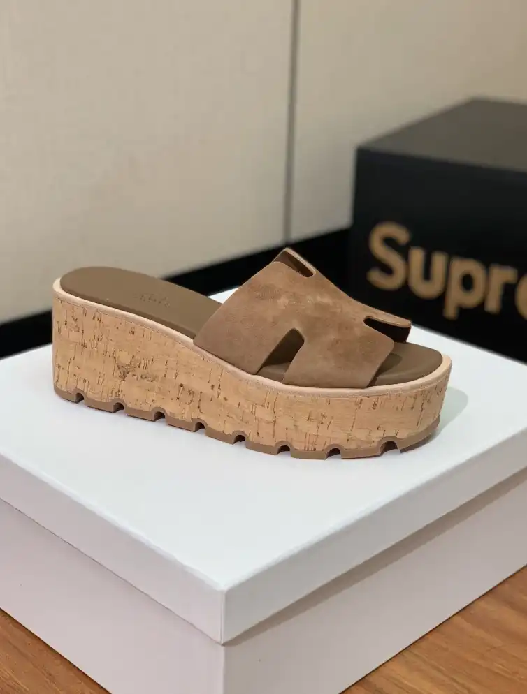 hype Hermes Slippers