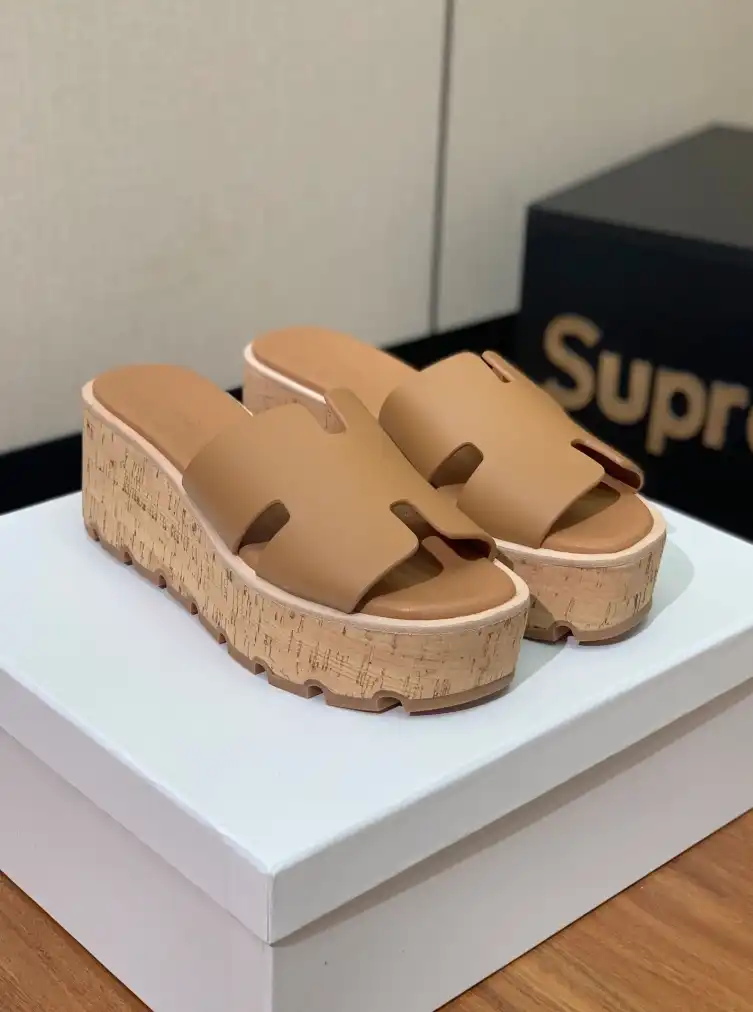 hype Hermes Slippers