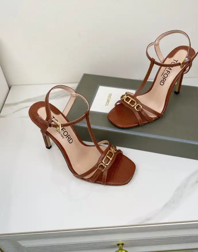 hype Tony Bienco High Heels